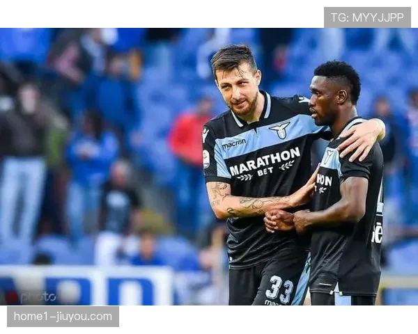 欧战资格争夺异常激烈 第七名距第五仅3分之差